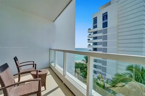 4391 Collins Avenue Miami Beach FL 33140