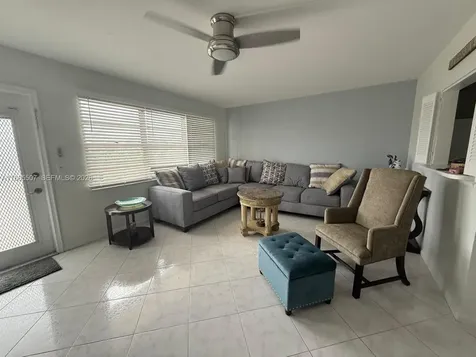 313 Southampton A West Palm Beach FL 33417