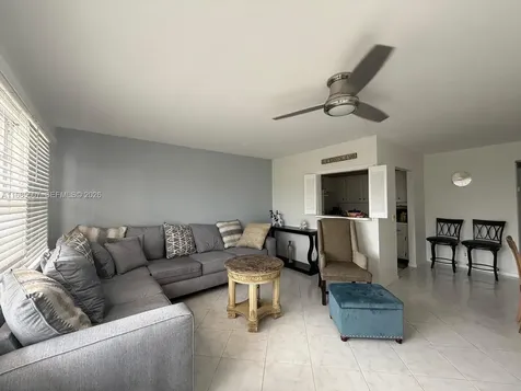 313 Southampton A West Palm Beach FL 33417