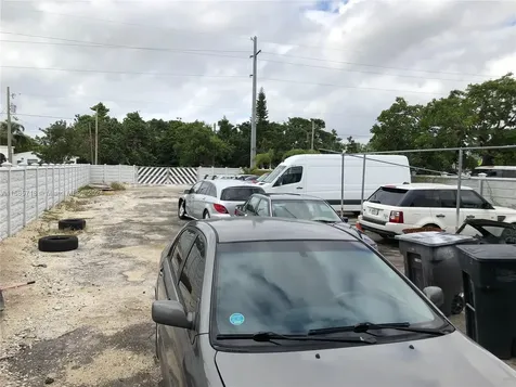 707 N Dixie Highway Hallandale Beach FL 33009
