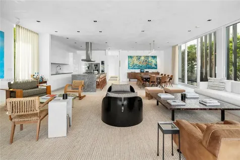 1041 W 48th Street Miami Beach FL 33140