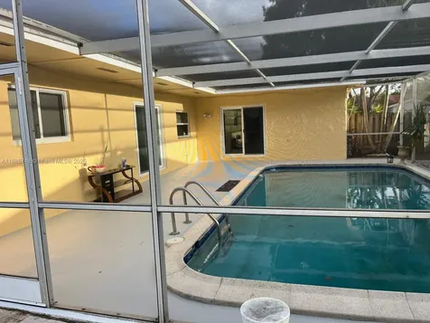 3561 NW 113th Terrace Sunrise FL 33323