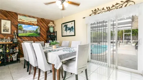 3561 NW 113th Terrace Sunrise FL 33323