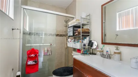 3561 NW 113th Terrace Sunrise FL 33323
