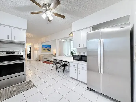 10081 W Bay Harbor Drive Bay Harbor Islands FL 33154