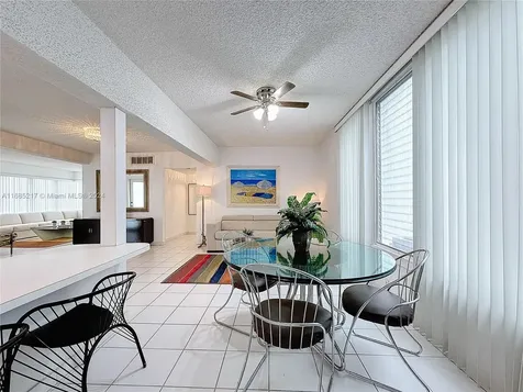 10081 W Bay Harbor Drive Bay Harbor Islands FL 33154
