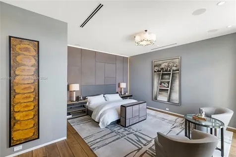 271 N Hibiscus Drive Miami Beach FL 33139