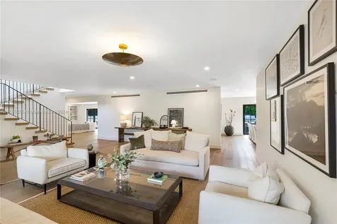 7185 E Lago Drive Coral Gables FL 33143