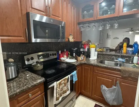 6055 W 19th Avenue Hialeah FL 33012