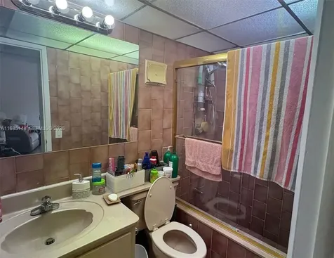 6055 W 19th Avenue Hialeah FL 33012