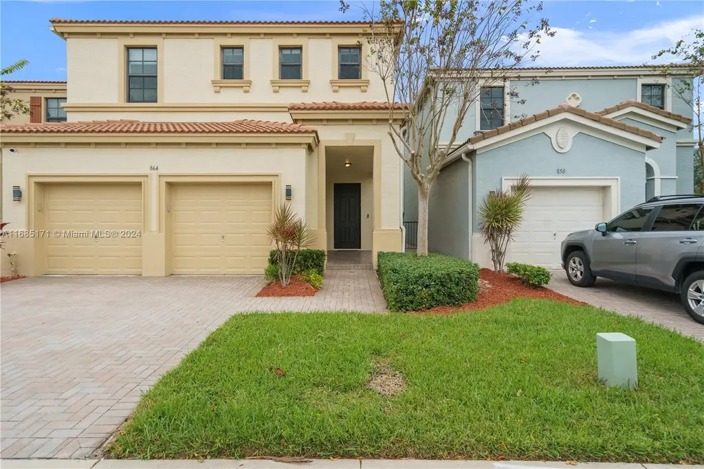 864 NE 193rd Terrace Miami FL 33179