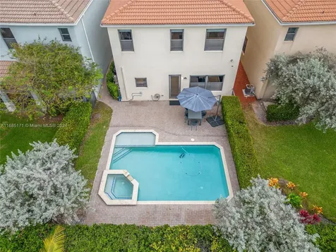 864 NE 193rd Terrace Miami FL 33179