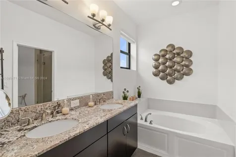 864 NE 193rd Terrace Miami FL 33179