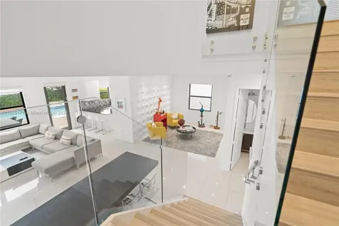 864 NE 193rd Terrace Miami FL 33179