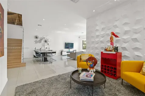 864 NE 193rd Terrace Miami FL 33179