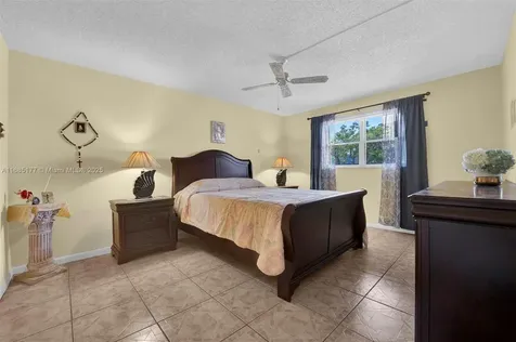 410 SE 2nd Street Hallandale Beach FL 33009