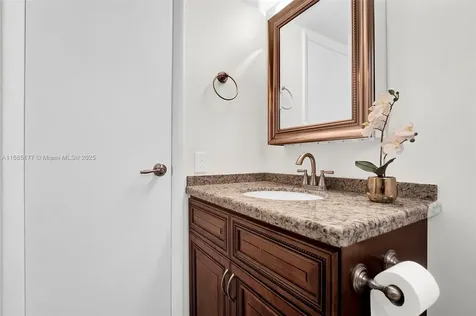 410 SE 2nd Street Hallandale Beach FL 33009