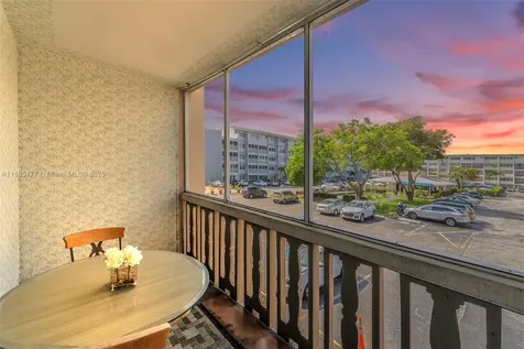 410 SE 2nd Street Hallandale Beach FL 33009