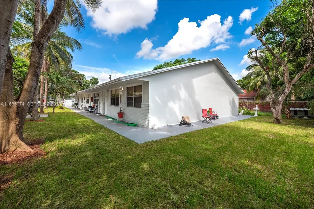 1106 NE 5th Avenue Fort Lauderdale FL 33304