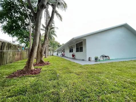 1106 NE 5th Avenue Fort Lauderdale FL 33304