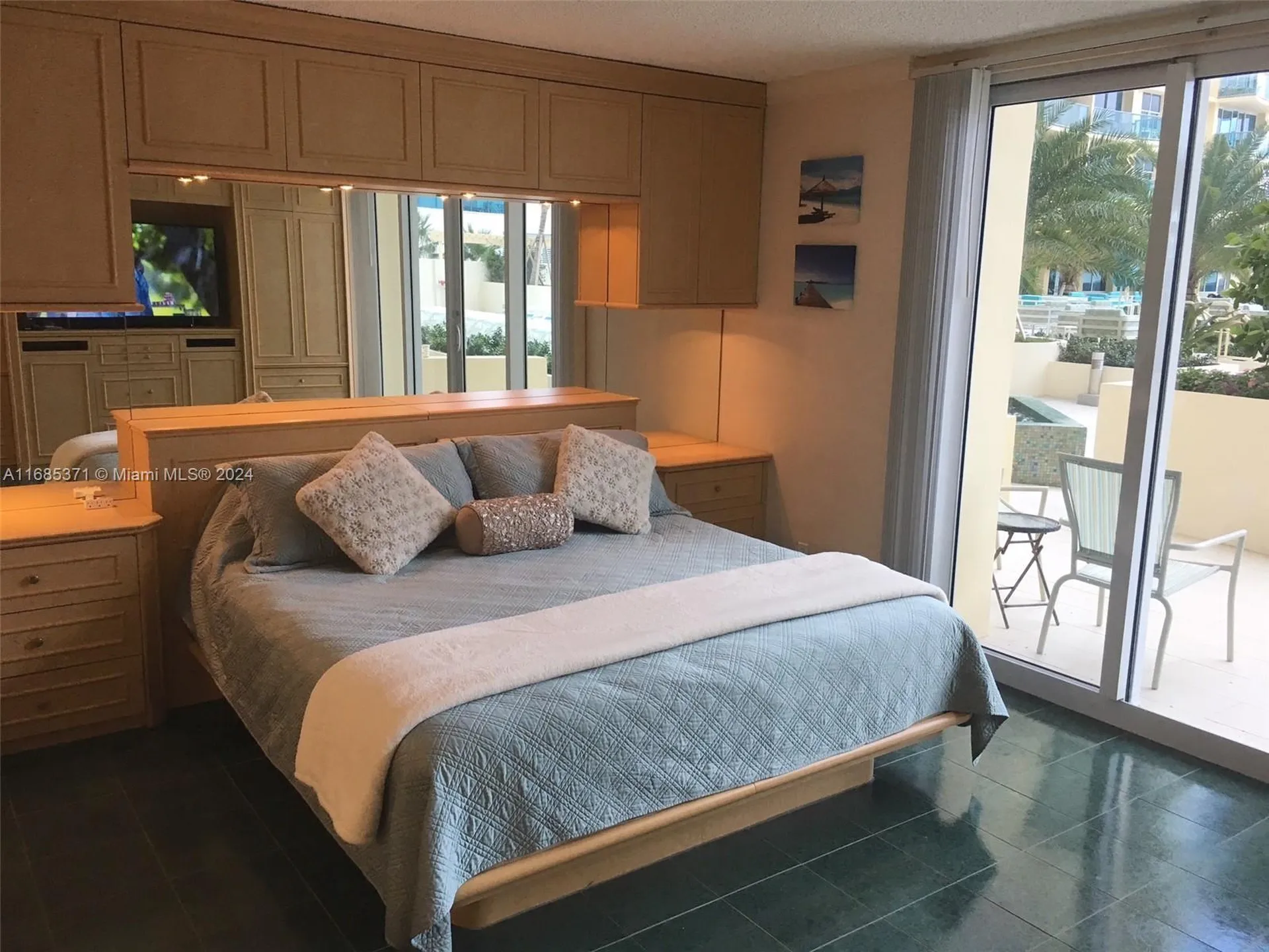 2501 S Ocean Drive Hollywood FL 33019