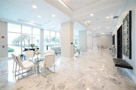 2501 S Ocean Drive Hollywood FL 33019