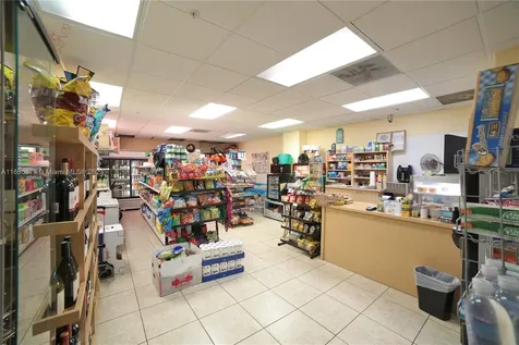 2501 S Ocean Drive Hollywood FL 33019
