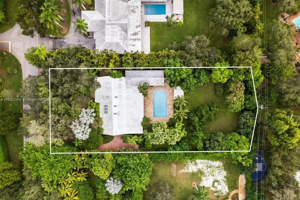 6340 SW 104th Street Pinecrest FL 33156