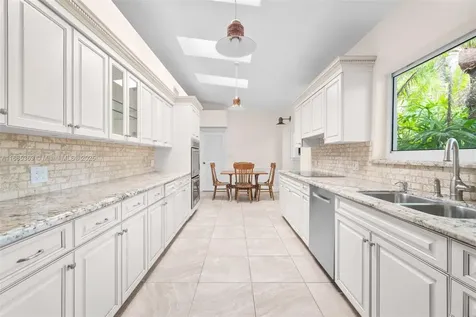 6340 SW 104th Street Pinecrest FL 33156