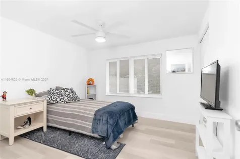 3413 SW 12th Court Fort Lauderdale FL 33312