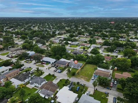 3413 SW 12th Court Fort Lauderdale FL 33312