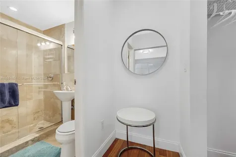 420 15th Street Miami Beach FL 33139