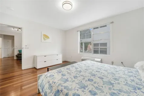 420 15th Street Miami Beach FL 33139