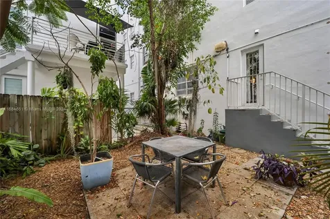 420 15th Street Miami Beach FL 33139
