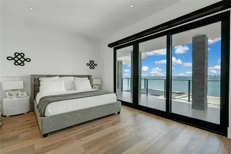330 Harbor Drive Key Biscayne FL 33149