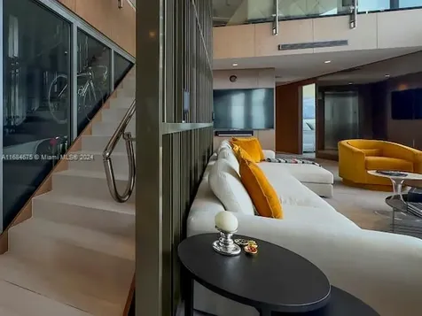 18555 Collins Avenue Sunny Isles Beach FL 33160