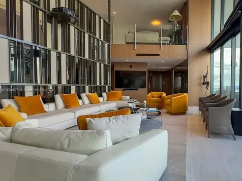 18555 Collins Avenue Sunny Isles Beach FL 33160