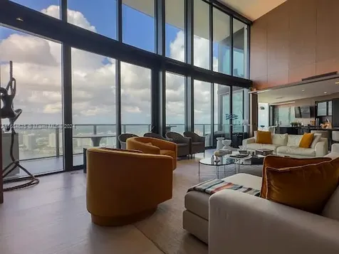 18555 Collins Avenue Sunny Isles Beach FL 33160