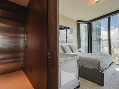 18555 Collins Avenue Sunny Isles Beach FL 33160