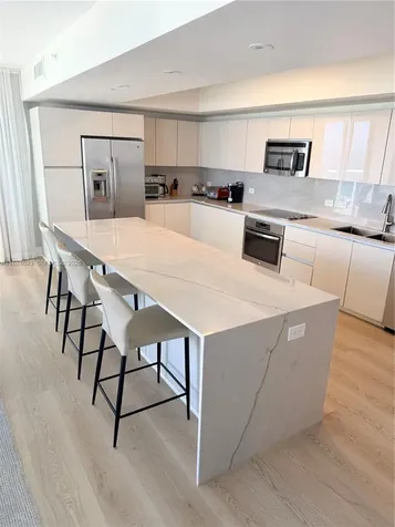2600 E Hallandale Beach Boulevard Hallandale Beach FL 33009
