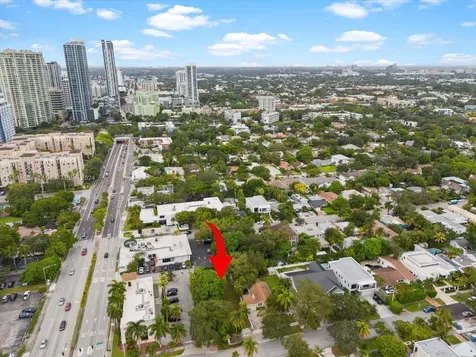 615 SE 7th Street Fort Lauderdale FL 33301