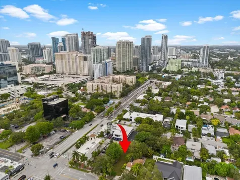 615 SE 7th Street Fort Lauderdale FL 33301