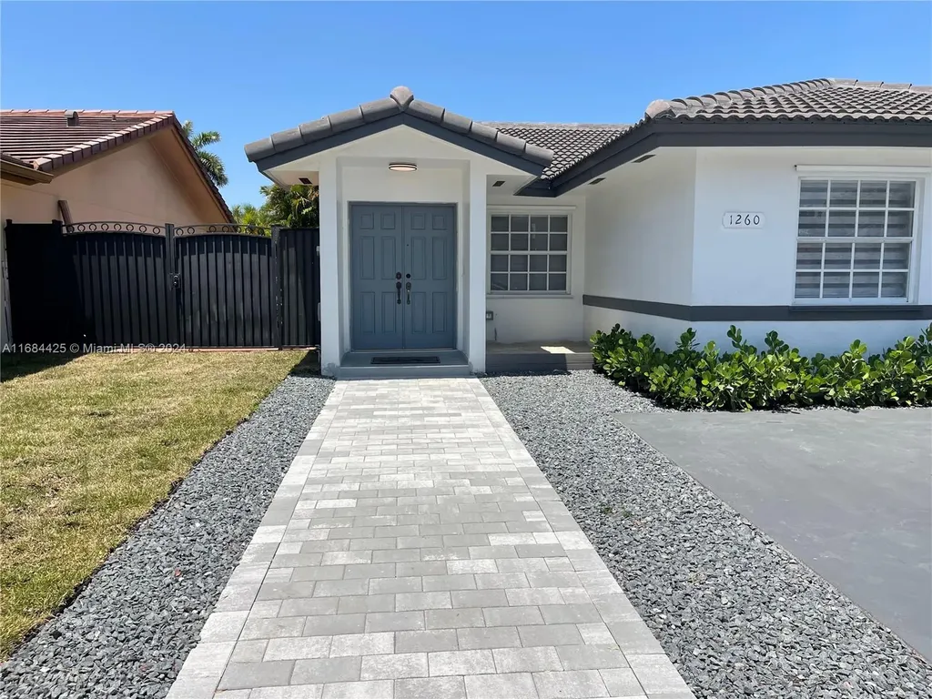 1260 SW 142nd Court Miami FL 33184