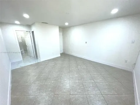 1260 SW 142nd Court Miami FL 33184