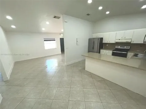 1260 SW 142nd Court Miami FL 33184