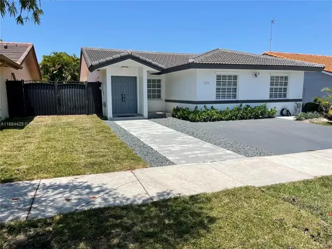 1260 SW 142nd Court Miami FL 33184