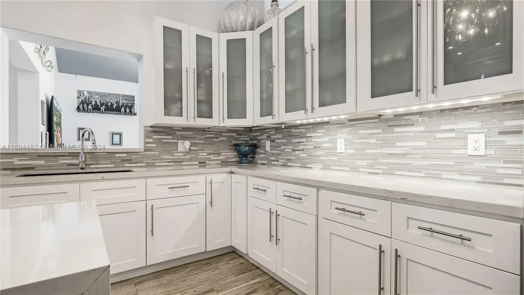 34 Pelican Drive Fort Lauderdale FL 33301