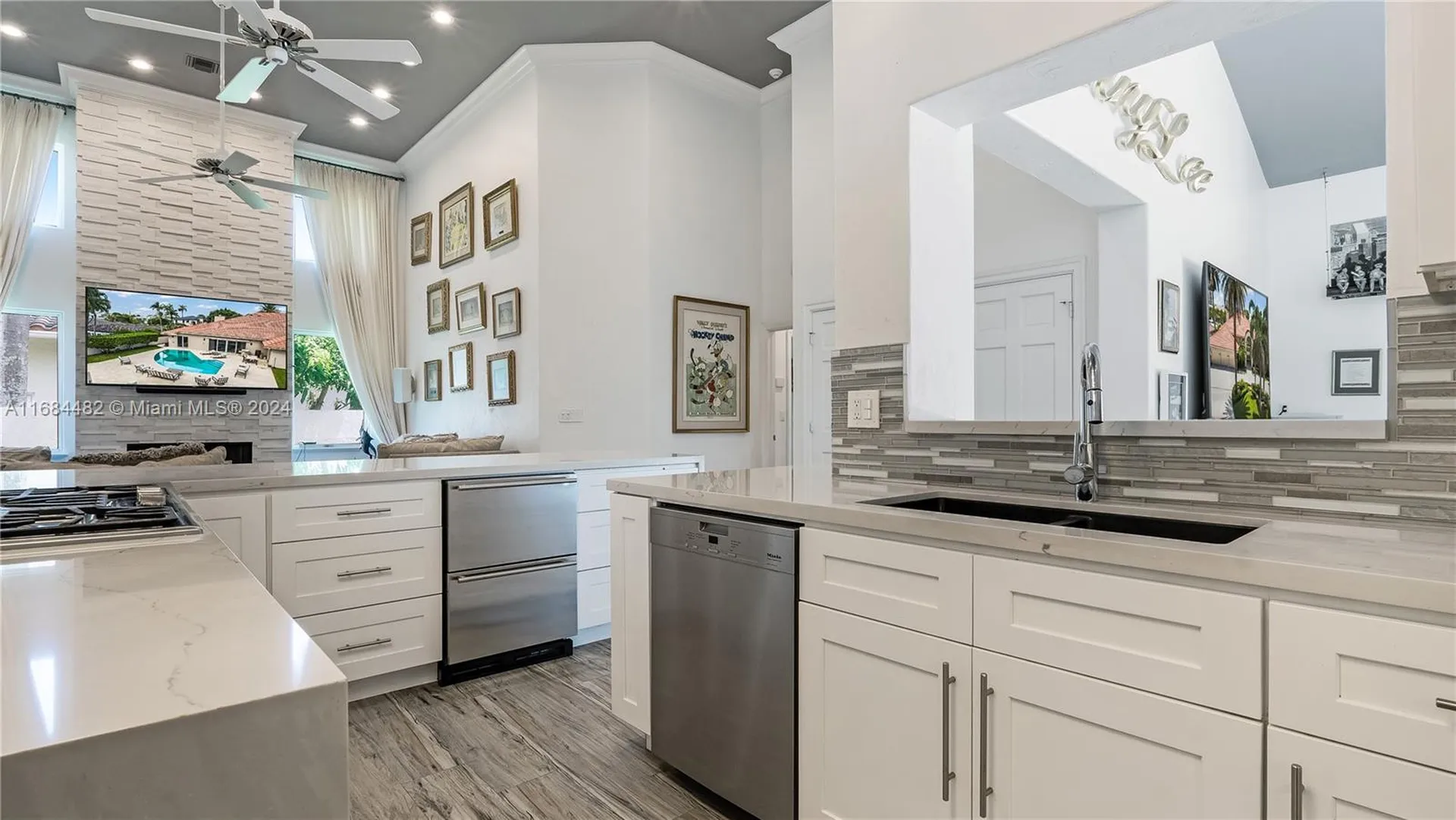 34 Pelican Drive Fort Lauderdale FL 33301