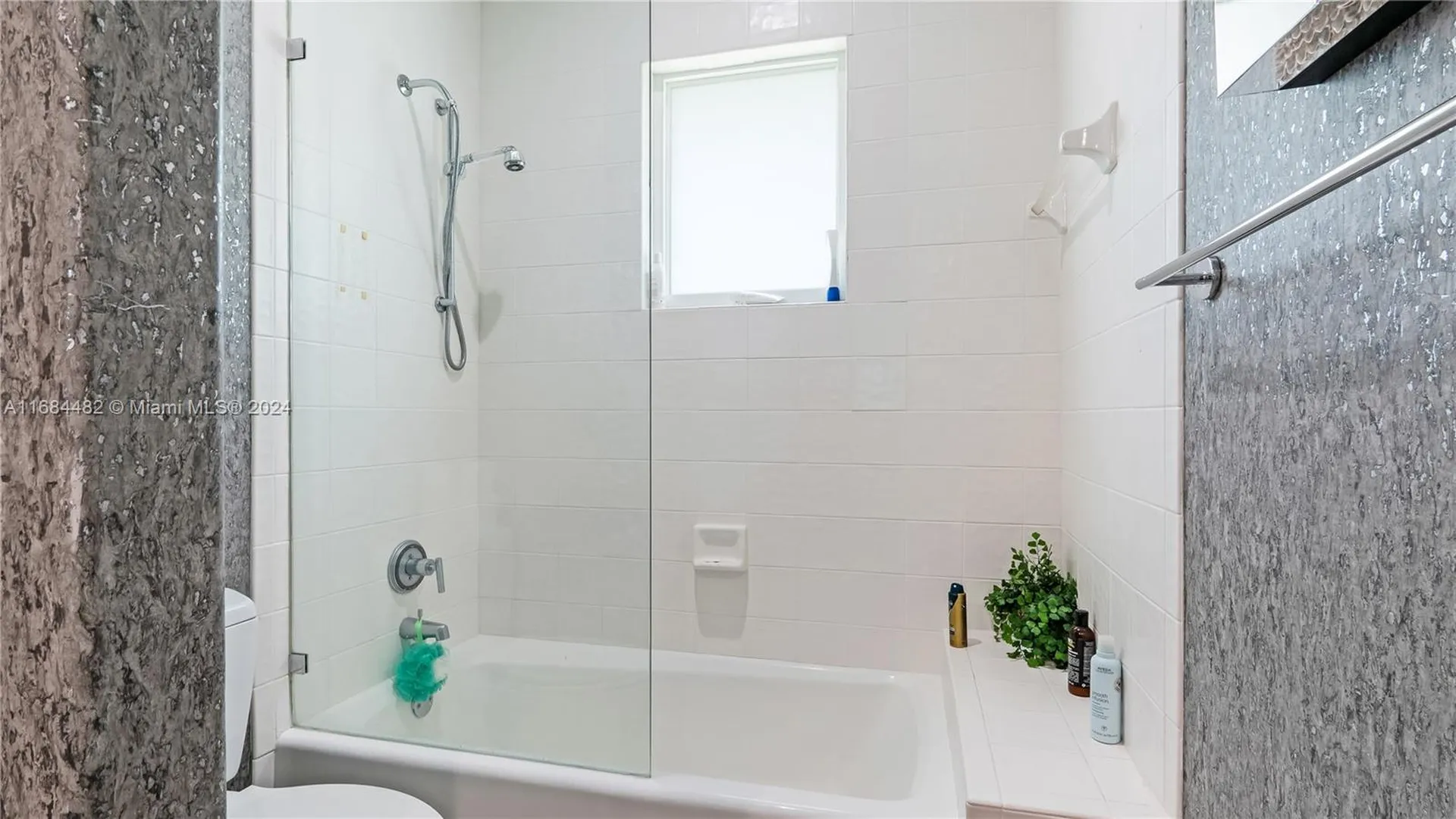 34 Pelican Drive Fort Lauderdale FL 33301