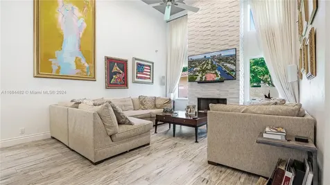 34 Pelican Drive Fort Lauderdale FL 33301